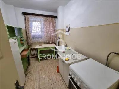 Vanzare apartament 2 camere, Ploiesti str Democratiei - foto 10