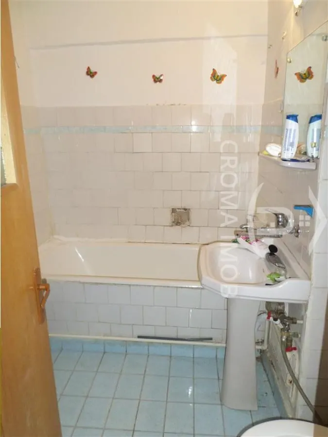 Vanzare apartament 2 camere, zona Republicii - foto 10