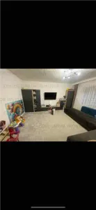Apartament 2 camere, decomandat - zona Uzina 2 - foto 2