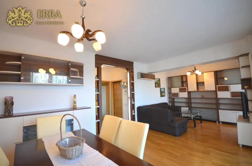 Apartament  3 camere mobilat. Garaj. - foto 1