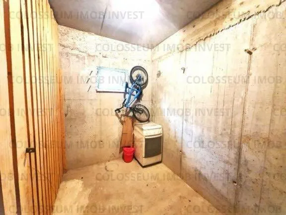 Apartament cu 3 camere, decomandat - zona Avantgarden - foto 11