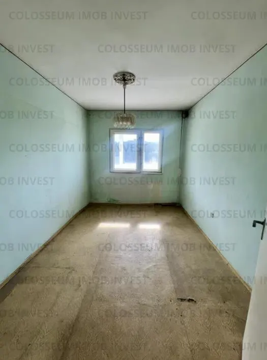Apartament cu 3 camere, decomandat - zona Grivitei - foto 1