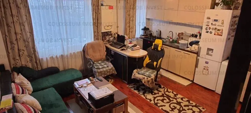 Apartament cu 2 camere, decomandat - zona Tractortul - foto 2