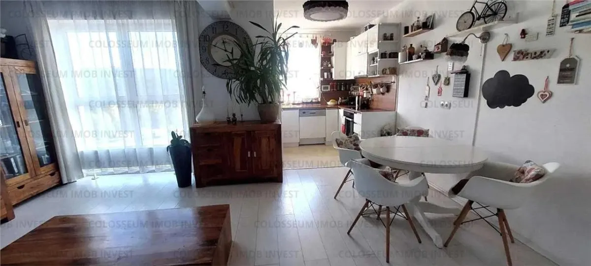 Apartament cu 3 camere,dcomandat - Avantgarden 3 - foto 3