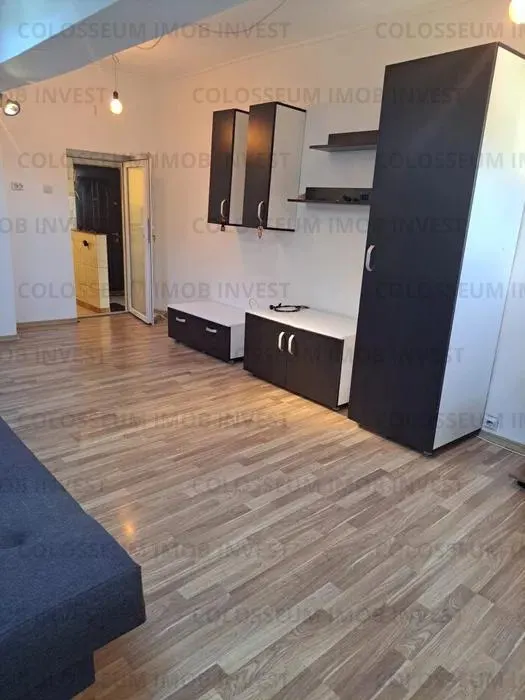 Apartament 2 camere, decomandat - zona Racadau - foto 3