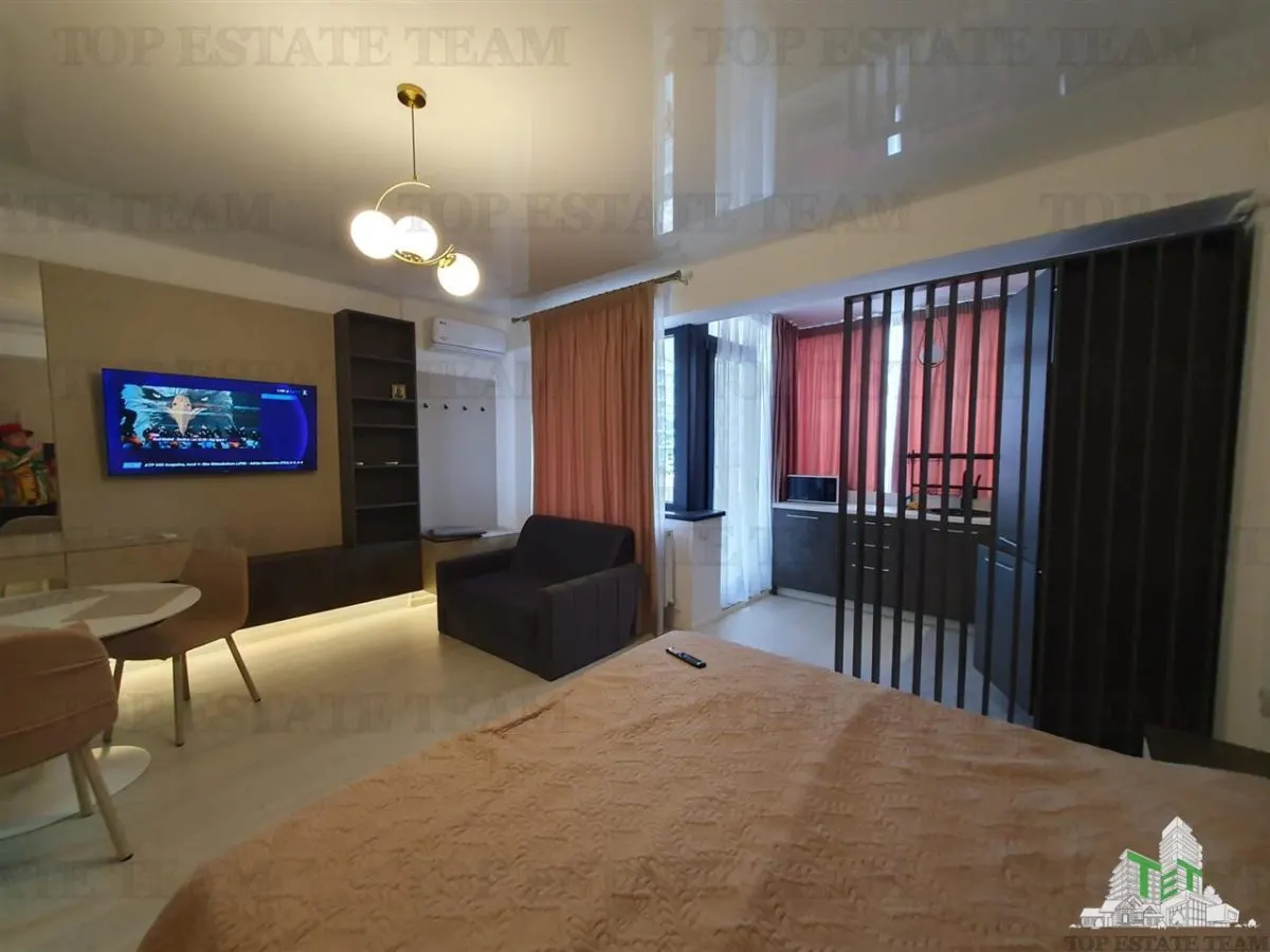 Pachet Investitional pe litoral 2 camere si 2 garsoniere vecine - foto 1