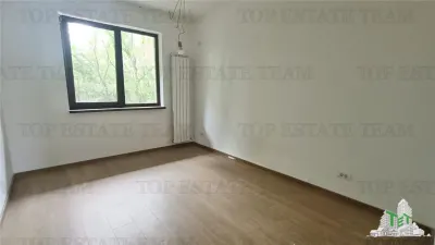 Casa in Duplex de Vanzare in Otopeni - foto 9