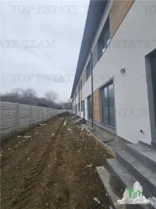 Vila insiruita premium 4 camere zona Ghencea - foto 17