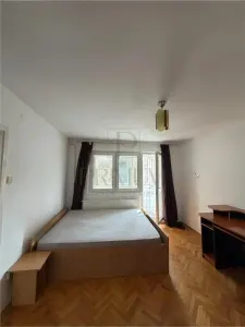 COMPLEX STUDENTESC , APARTAMENT 1 CAMERA , mobilat , decomandat - Timisoara
