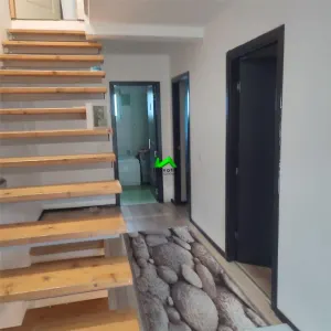 Casa de inchiriat 4 camere muncitori Sura Mare - foto 12