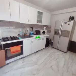 Casa de inchiriat 4 camere muncitori Sura Mare - foto 3