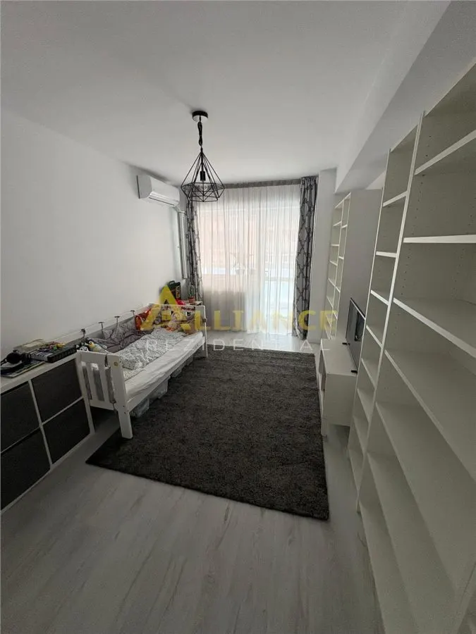 APARTAMENT 3 CAMERE -101 MP - foto 18