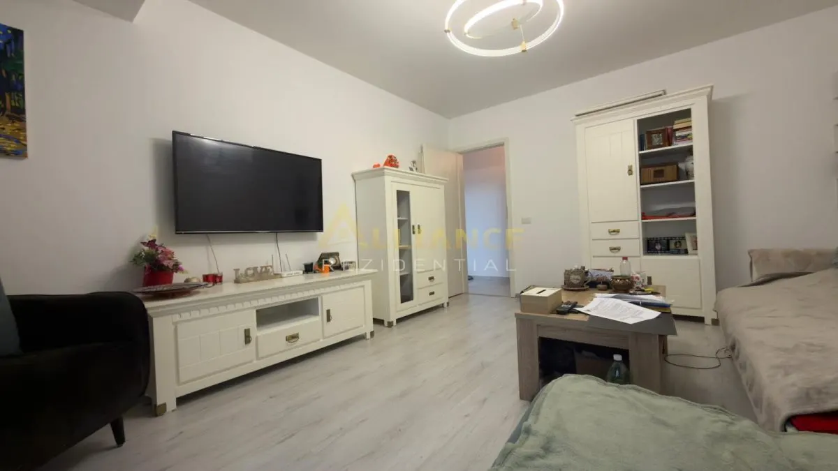 Sector 4 Apartament 2 camere Drumul Binelui + Parare + Boxa - foto 8