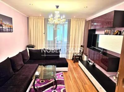 Apartament 2 camere, etajul 2, zona Gradina - Barlad