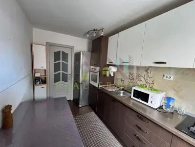 Apartament 3 camere decomandat Scriitorilor - foto 5