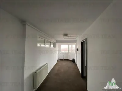 Apartament 2 camere spatioase , pozitionare excelenta si acces rapid metrou Aparatorii  Patriei - Bucuresti