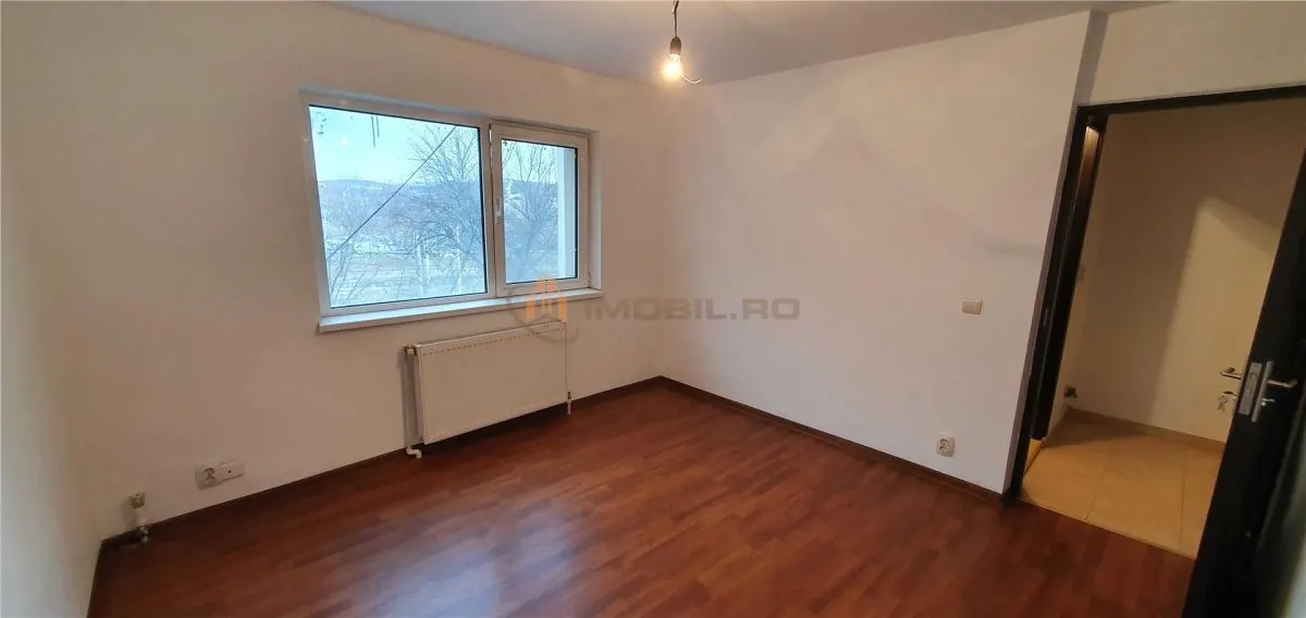 Apartament 3 camere Nicolina2 - foto 9