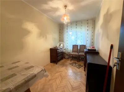Apartament 3 camere, intermediar, Toma-Cozma - foto 3
