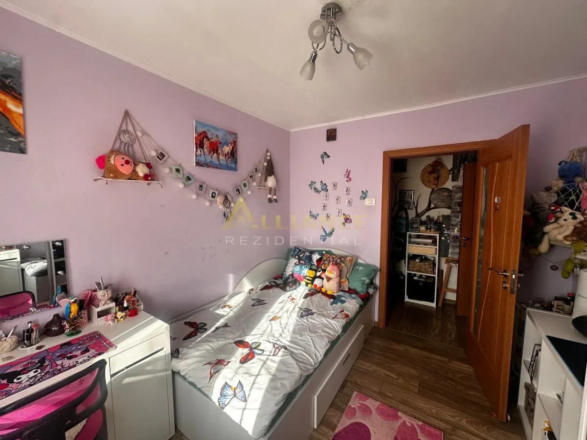 Apartament 3 camere Sector 4 Mobilat si Utilat - foto 6