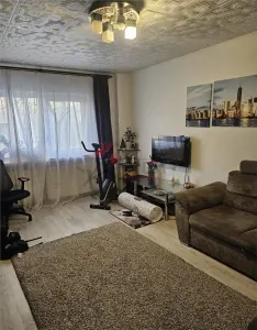 Apartament 3 camere, parter înalt - CUG - foto 2