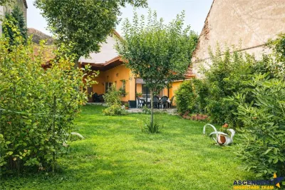 Casa pretabila:comercial/ servicii/ rezidential Central, Fagaras - foto 4