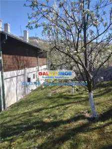 Vanzare  imobil   parter + 1 E zona  Valenii de Munte - foto 5