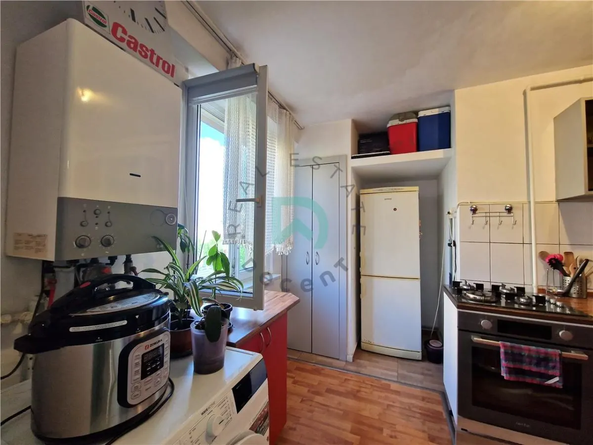 Apartament 3 camere, decomandat, Grivitei, Brasov - foto 12