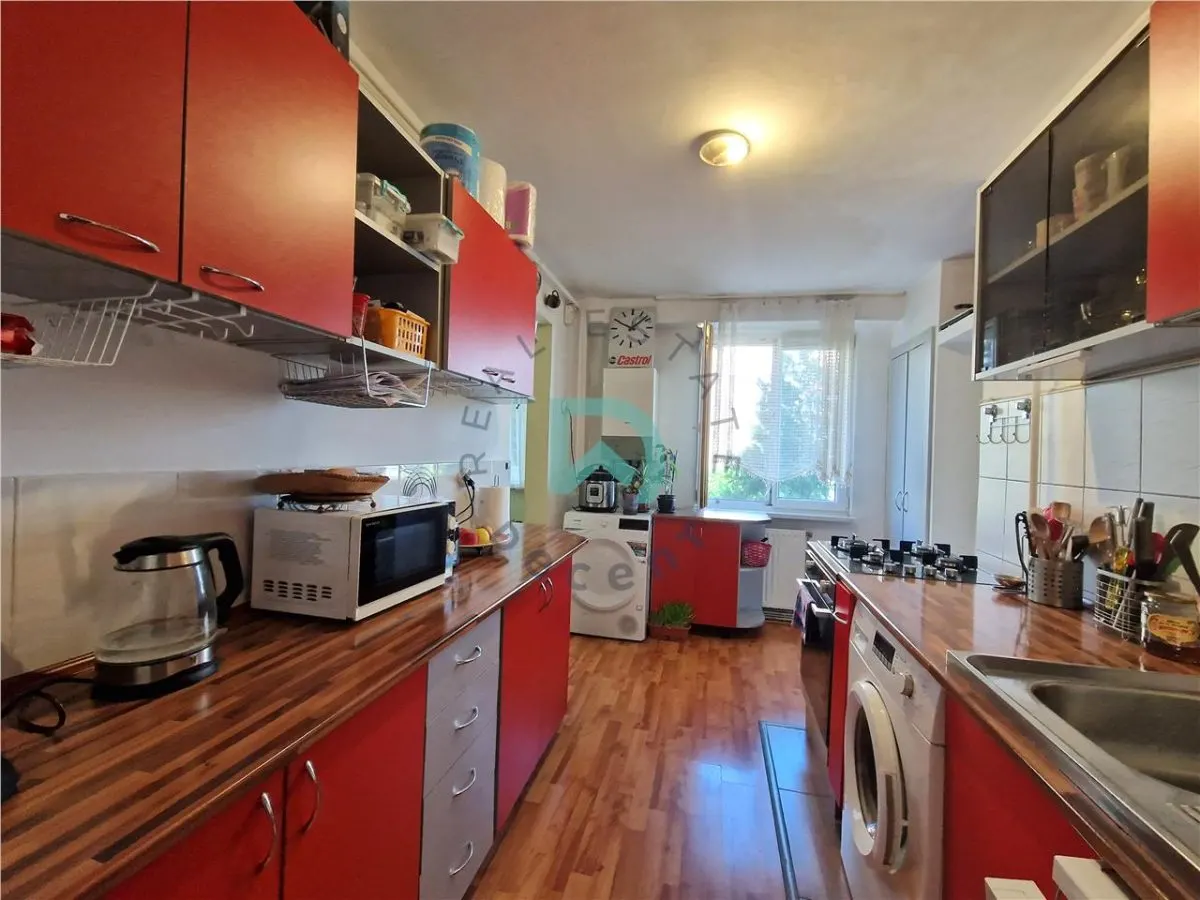 Apartament 3 camere, decomandat, Grivitei, Brasov - foto 6
