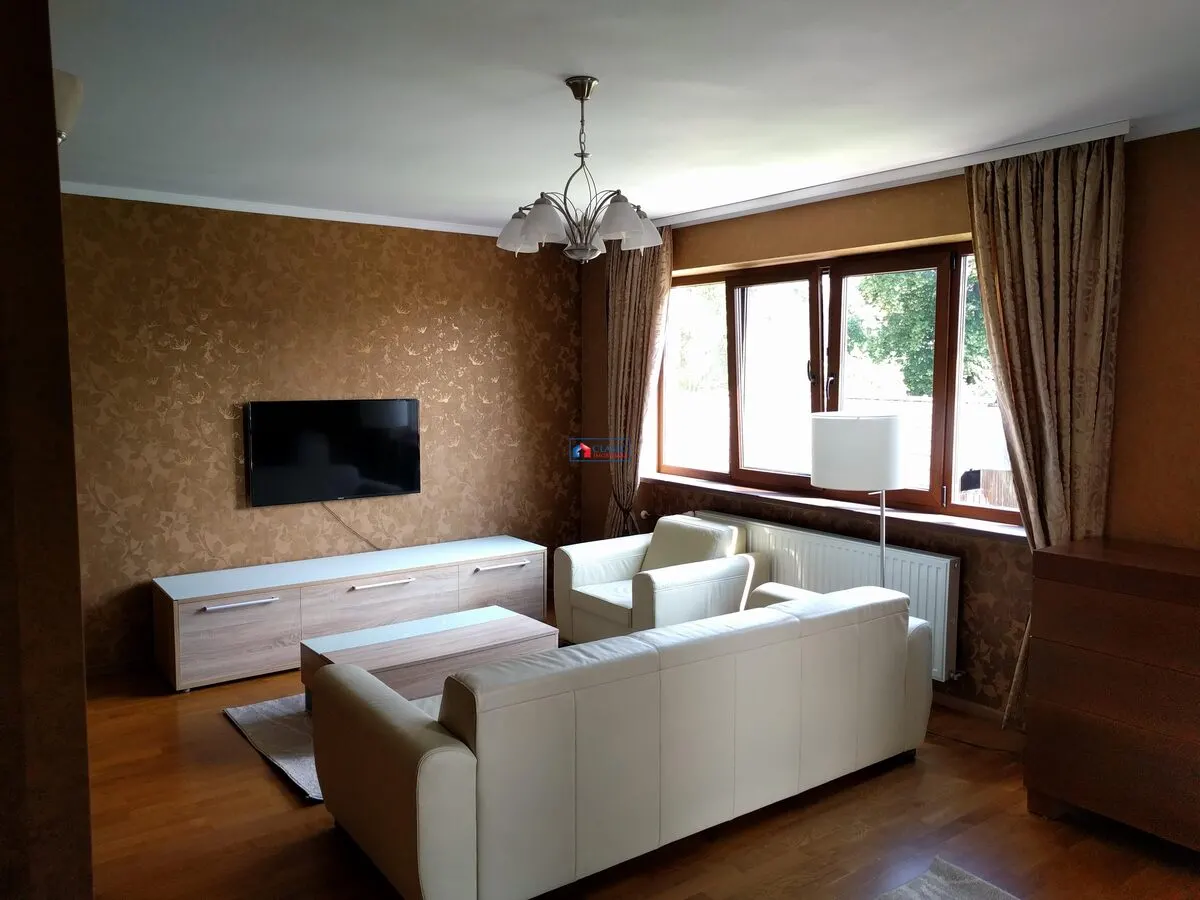 Inchiriere apartament 4 camere de LUX in Gruia- zona Rosetti - foto 1