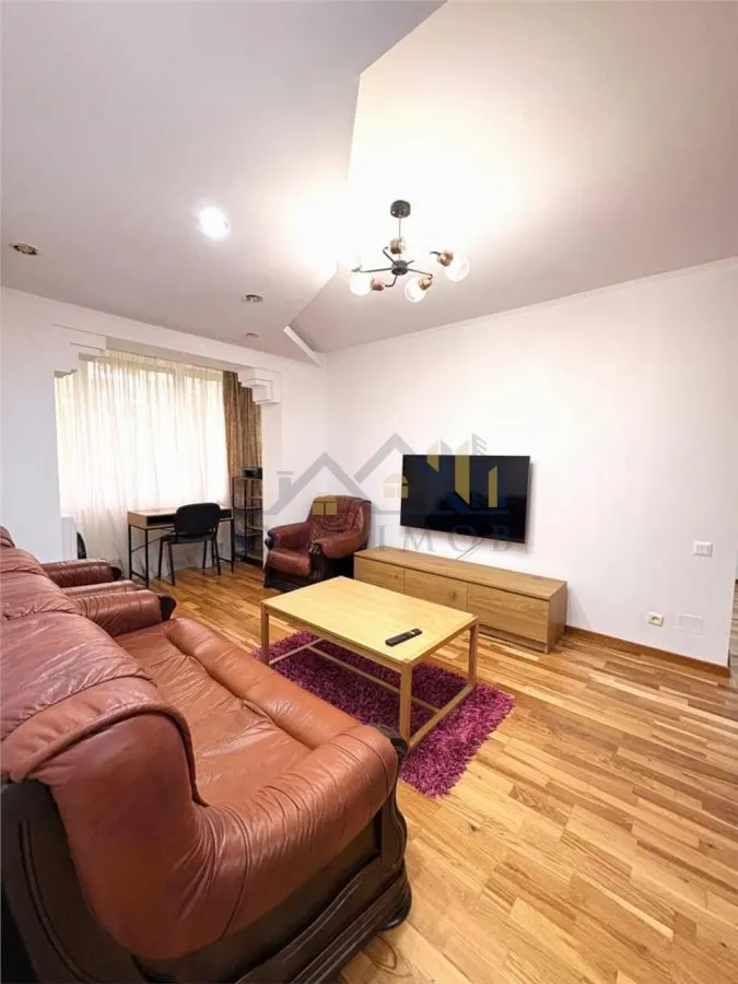Apartament 3 camere conf 1 semidec zona N. Balcescu - foto 3
