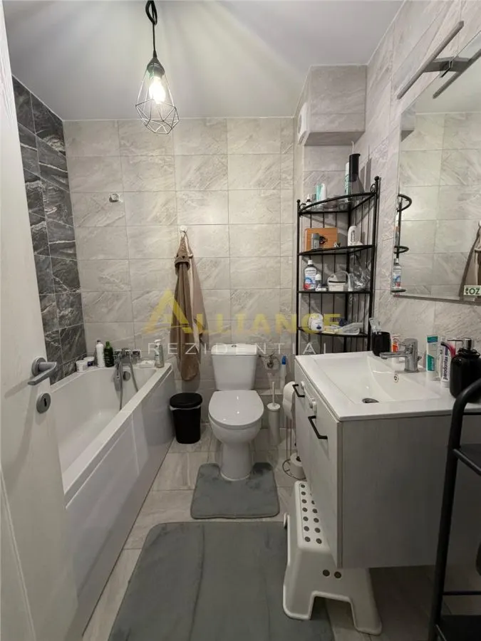 Apartament spatios cu 3 camere si 2 bai Splaiul UNIRII - foto 15
