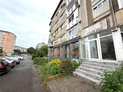 SPATIU COMERCIAL DE INCHIRIAT | 45 MP UTILI | DECEBAL | ORADEA - foto 10