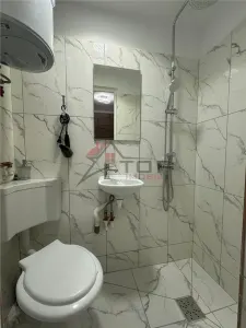 Inchiriere GARSONIERA- zona Baza 3 - foto 3