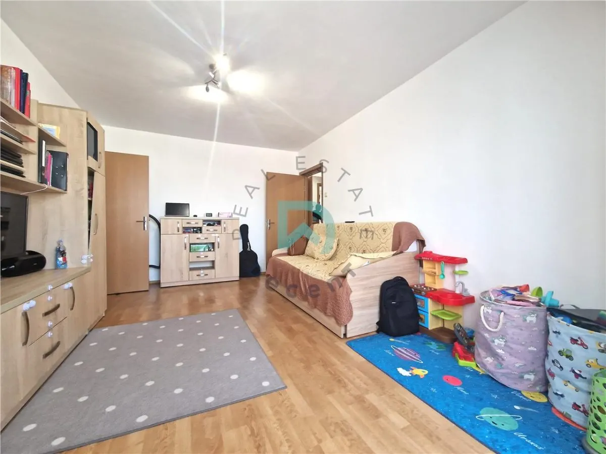 Apartament 2 camere, Tractorul, Brasov - foto 10