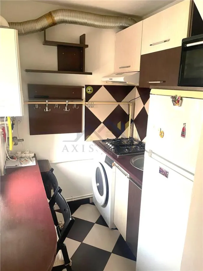 Apartament 2 camere semidecomandat Zona Unirii Sud - foto 6