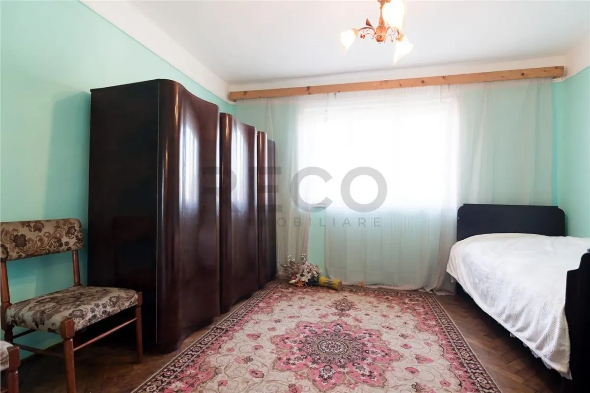 RECO Casa in Sarbi la 27km de Oradea cu dublu front stradal - foto 17