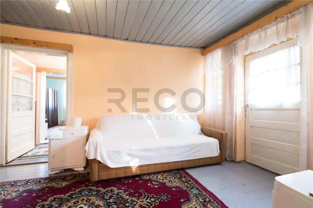 RECO Casa in Sarbi la 27km de Oradea cu dublu front stradal - foto 18