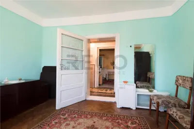 RECO Casa in Sarbi la 27km de Oradea cu dublu front stradal - foto 4