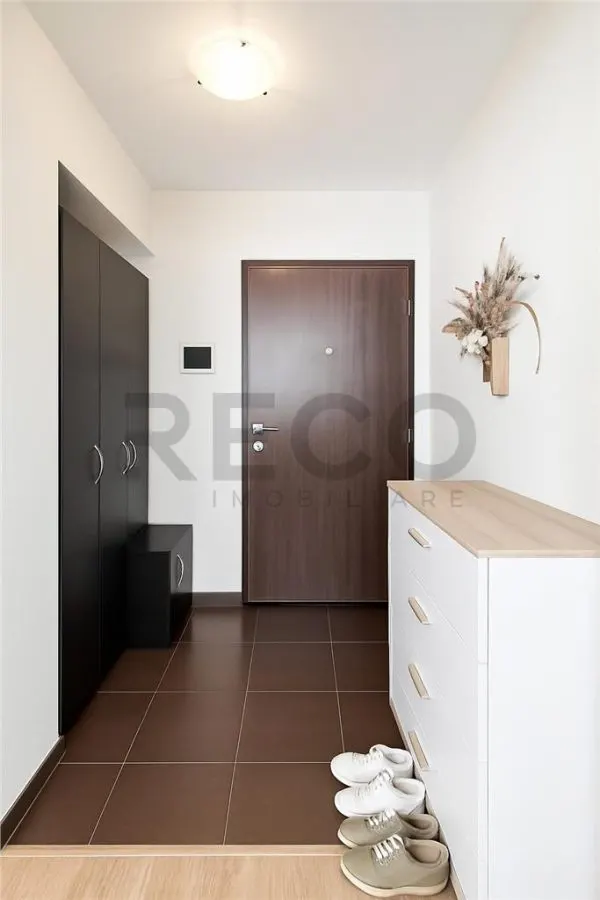 RECO Apartament 3 camere, Nufarul, etaj 5 - foto 9