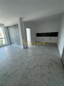 3 CAMERE STRADA LEORDENI 65 MP ETAJ 2 - foto 5