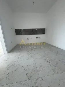3 CAMERE STRADA LEORDENI 65 MP ETAJ 2 - foto 6