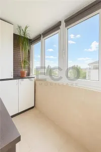 Apartament cu 3 camere in Decebal - foto 6