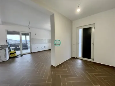 Casa cu 4 camere de vanzare tip duplex sup. 127 mp in Sancraiu de Ms - foto 13