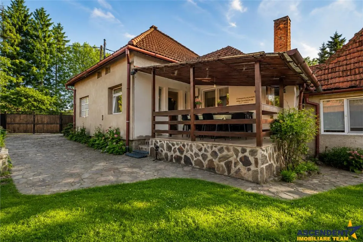 Casa familiala cu: teren 2.822 mp intravilan, ,sauna,  atelier, terasa, Central Capeni Baraolt - foto 1