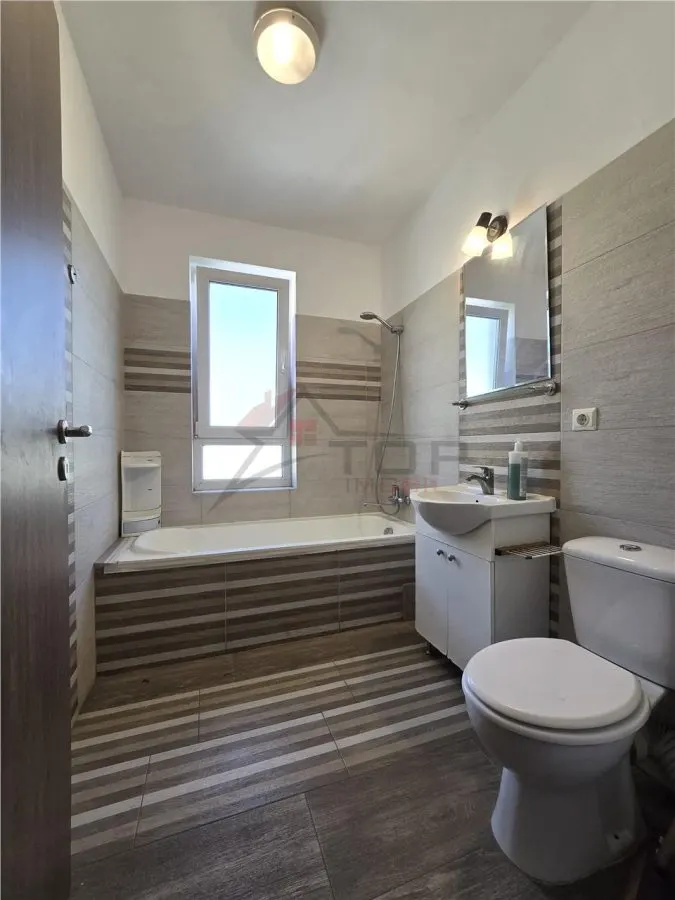 Apartament 3 camere decomandat+ parcare- Rediu - foto 8