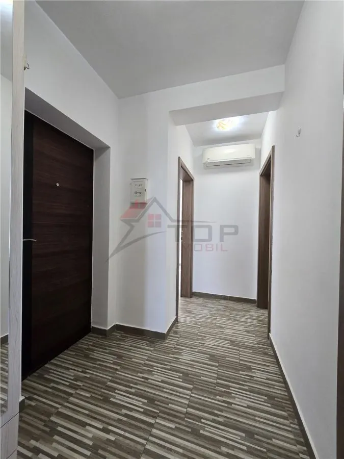 Apartament 3 camere decomandat+ parcare- Rediu - foto 9