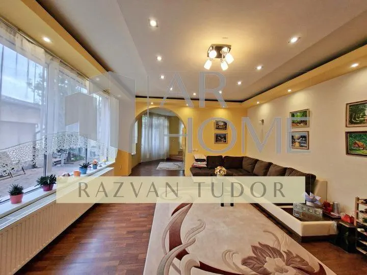 Casa 6 camere ,  garaj , Ploiesti , Zona Afi Palace - foto 1