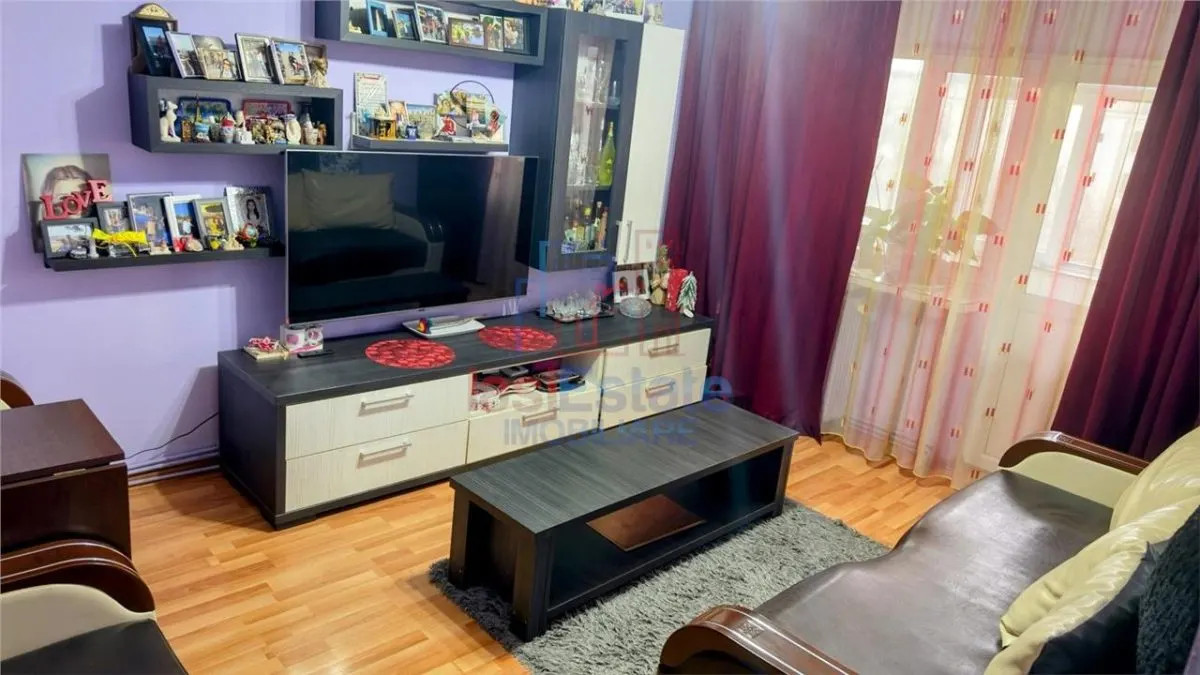 Apartament 4 camere Galata - foto 1