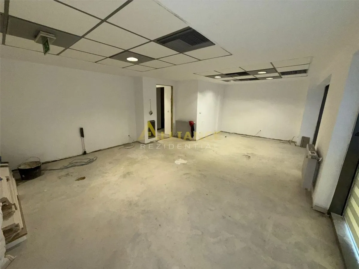 [PARCUL CAROL] Spatiu Comercial P + 1 | 233 MPU - foto 7