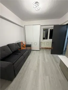 Garsoniera cf 1 decomandata zona Centru - Buzau